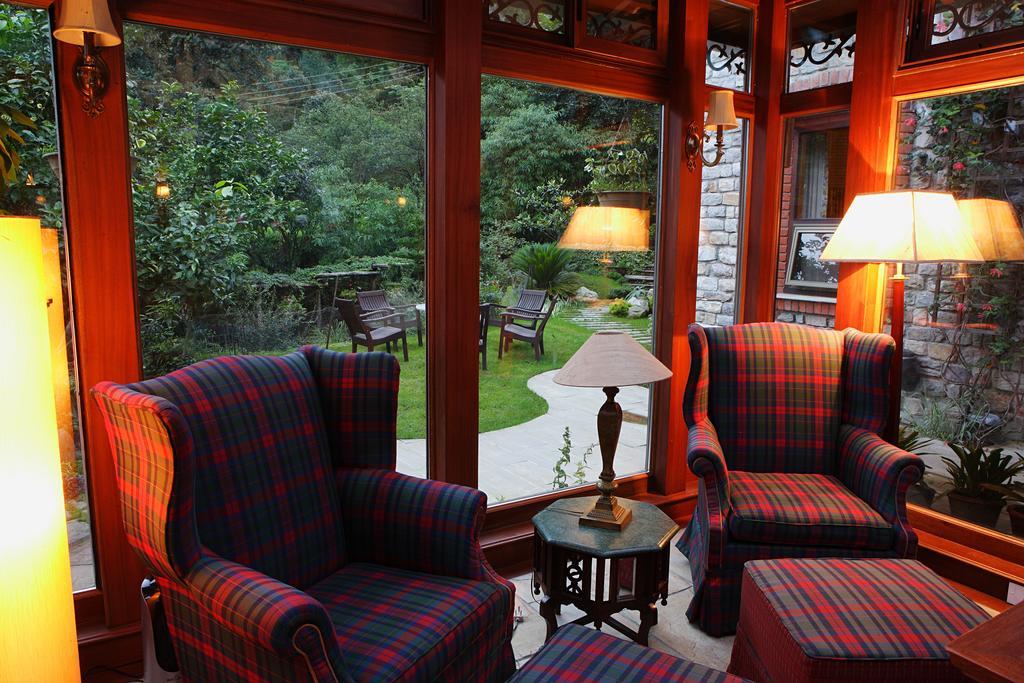 Saffronstays Himalaica, Nainital Bhowali Exteriör bild